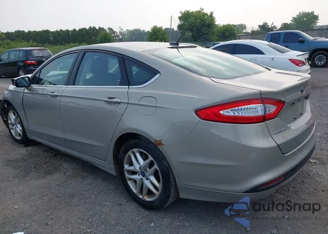 2015 Ford Fusion Se z USA, uszkodzony, nr VIN 3FA6P0H7XFR108700